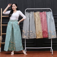 Kulot Tumpuk Layer Sinaran Catur Salur Celana Batik Kantoran Wanita