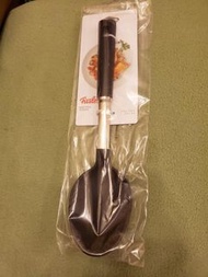 Fissler Basting Spoon 烤炙用匙羹 (Size: 31.8 x 7.6cm)