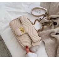 Basic handbag code MD77(live)