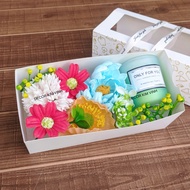 Meaningful Gift for March 8, Birthday, Valentine's Day Gift Box with Candle QUA18