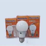 CAHAYA Hannochs 9watt light sensor led bulb