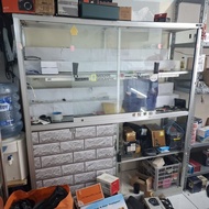 Etalase Toko 2 pc Aluminium Bekas Rak Kamera
