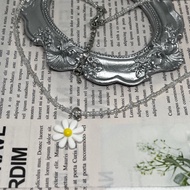 Daisy Flower Pendant Beaded Necklace