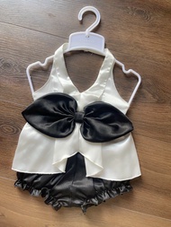 Bộ đồ bé gái Áo trắng nơ đen bé gái 8-23kg Angel Baby Thời Trang Thiết Kế