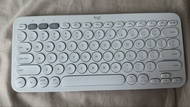 Logitech K380 Multi-Device Bluetooth Keyboard White