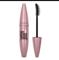 Mascara dày và dài mi Maybelline