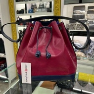 東區正精品㊣LV EPI 藍紫紅三色水波紋束口水桶包肩背包斜背包 RZ4115