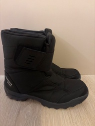 Decathlon Quechua 防水保暖雪靴