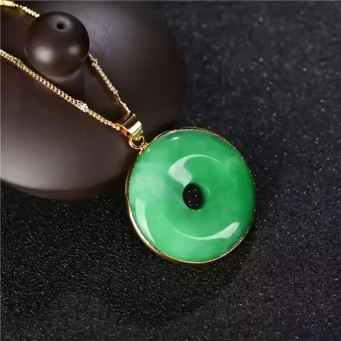 Carved Natural Green Jade Doughnut Pendant Chinese Love Necklace Charm Jadeite Jewellery Fashion Luc