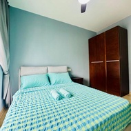 โรงแรม Regalia 2B1R 6pax Condo Forest City GB H-3003 - Gelang Patah