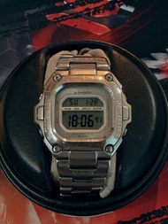 (極罕) 經典復古Casio MRG-110-7手錶