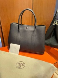 🧡有單Hermes Garden Party GP 36 Bleu Indigo (Blue Indigo) near Noir (Black) Silver hardware Stamp B wit