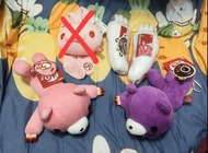 Taito Gloomy Bear 暴力熊 血腥熊 殺人熊 暴力兔 汎用兔  粉紅色 紫色 白色 多款 毛公仔 爪手 景品 中古 已絕版 全新正版有牌 生日禮物 價錢請看描述