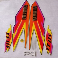 MERAH Yamaha Trail YT 115 red striping sticker + tank Emblem