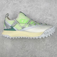 Nike ACG Mountain Fly SE