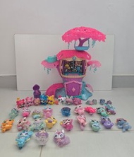 Magic Mixies light up tree house and toy dolls