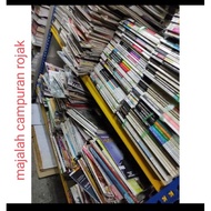 Majalah campuran rojak BM & English. Pelbagai genre. 8 kg. can't choose. pc, kereta, bayi, rumah etc