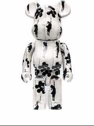 Be@rbrick flying balloons girl 1000%