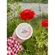 Queen Secret Scrub Whitening