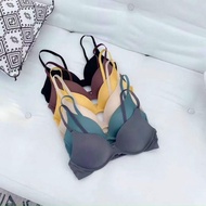 Liquidation of thin padded underwire silk bra, only size S /34 left