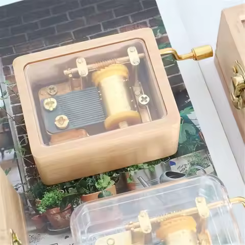 Hand-cranked Music Box Gold-plated Movement Wood Photo Frame Acrylic Box You are My Sunshine Castle