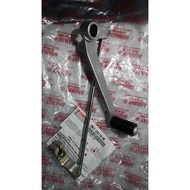 YAMAHA R15  V1-V3 SHIFT PEDAL ASSY (GEAR LEVER ASSY)  BK7-E8110-00