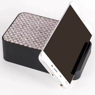 NEW BLUETOOTH WIRELESS SPEAKER WMD-L2 PORTABLE SPEAKER WITH MOBILE PHONE STAND FOR EASY WATCHING MOV