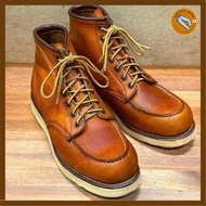 Used, rare, discontinued, hard-to-find Red Wing 875 8E (26-27cm) with vertical embroidered wing tag.