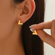 1 Pair Inital Earring - Stylish Stainless Steel 14K Gold Plated Stud Type Earrings, Women's Cute Let