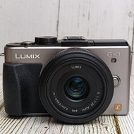 Panasonic GX1 鏡頭20 mm F1.7 無反數位相機