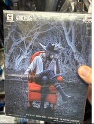 有貨 全新未開 初版 banpresto 眼鏡廠 海賊王 one piece 造型師 寫真家 creator 鷹眼 七武海 造形師 異色 原色 灰色  龘