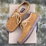 [ FREE GIFT 🎁 ] CLARKS NATALIE (10) Genuine Yellow Suede Leather S1900001 KASUT KULIT LELAKI MEN MAN SHOES