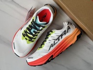 Altra Mont Blanc Carbitex MonoflexVibramLite base