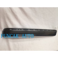 Mercedes Benz W210 2000 REAR BUMPER PAD GARNISH OR CHROME