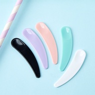 10 Pieces Mini Disposable Cosmetic Spatula Curved Scoop For Makeup Mask Eye Cream Make Up Stick Face Beauty Tool Kits