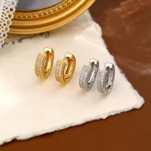 European and American Full Diamond Earrings Men's Plain Circle New Minimalist Earrings Korean Niche 