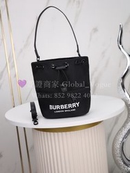 紫鑽🌟誠信商家🌟💜全新Burberry 尼龍抽繩水桶包 黑色 尼龍手袋 包包