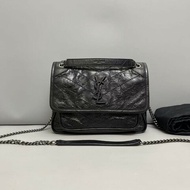 YSL聖羅蘭 Niki小號黑色全皮銀鏈郵差包 肩背包