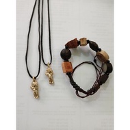 Ten elements and 2 pieces Santo Ninyo small