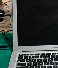 壞Apple MacBook Air (有問題)