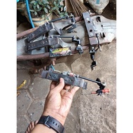 CB SEAT LOCK SET / CB REAR SEAT LOCK 1 SET (MATERIAL) HANDMADE