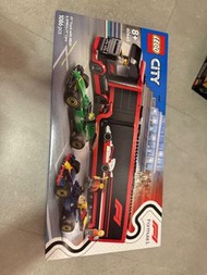 LEGO 8+ City Formula 1 Truck 60445