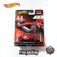 Hot Wheels Premium Formula F1 Scuderia Ferrari hp 44