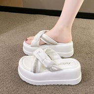 รองเท้าแตะส้นสูงพื้นหนา PU7cm ของผู้หญิง