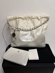 Chanel 22 medium chanel 22 Chanel 25 bag