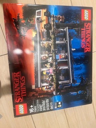 LEGO Stranger Things The Upside Down 75810