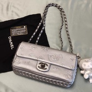Chanel 浮雕CF系列 銀色香奈兒中號中古包 巴黎限定浮雕香水瓶鏈條包斜挎包 限量款做舊口蓋翻蓋包
