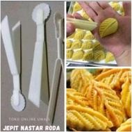 Dry pineapple tart clip, wheel pineapple tart clip