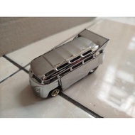 HOT WHEELS CUSTOM HONGKONG CLUB - VOLKSWAGEN DRAG BUS 07