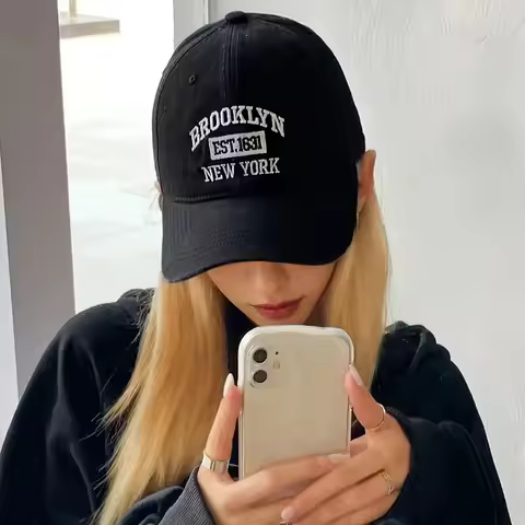 Adjustable Brooklyn NY Logo Embroidered Baseball Cap For Women & Men, Lightweight And Breathable Spo